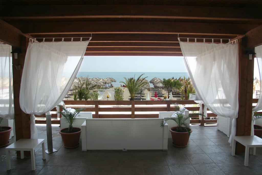 Beach Club Ippocampo Exterior foto