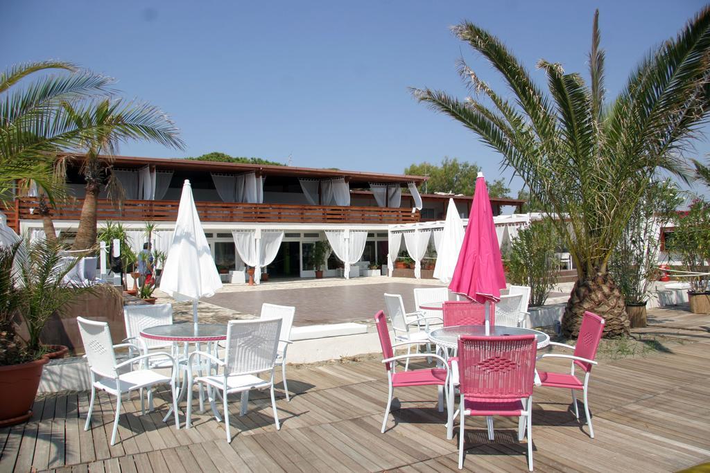 Beach Club Ippocampo Exterior foto